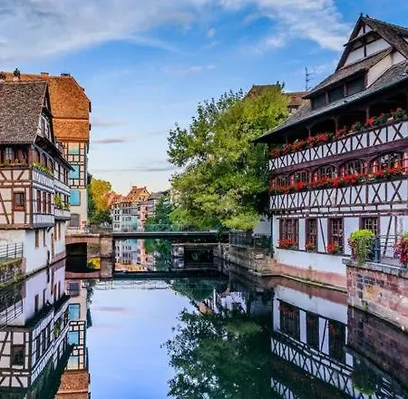 F1 Meuble Duplex Etage 1 *