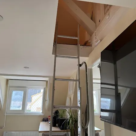 Apartment F1 Meuble Duplex Etage 1