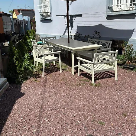F1 Meuble Climatisee Etage 1 Lägenhet Illkirch-Graffenstaden
